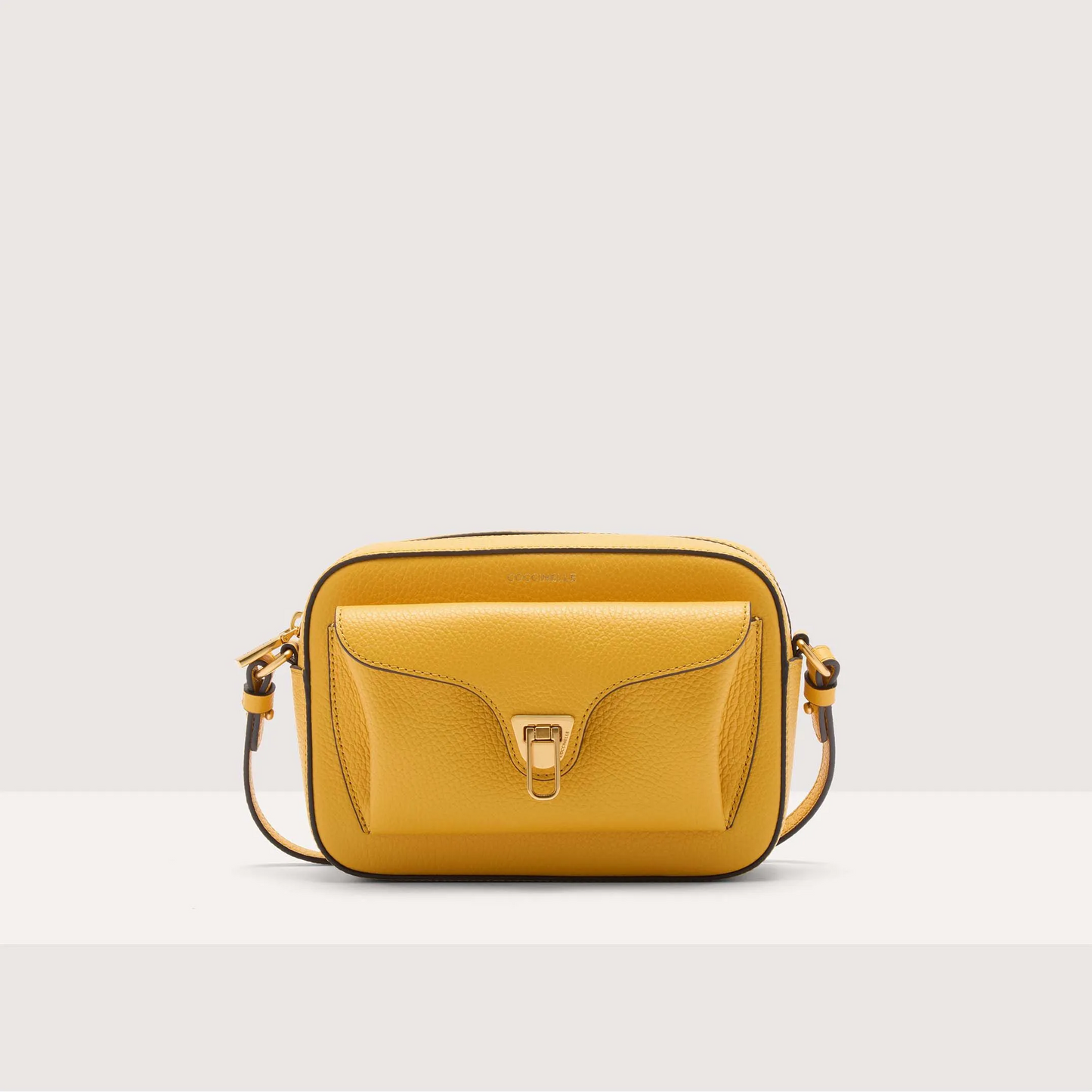 Сумка Coccinelle Beat Soft E1 MF6 15 02 01 J19