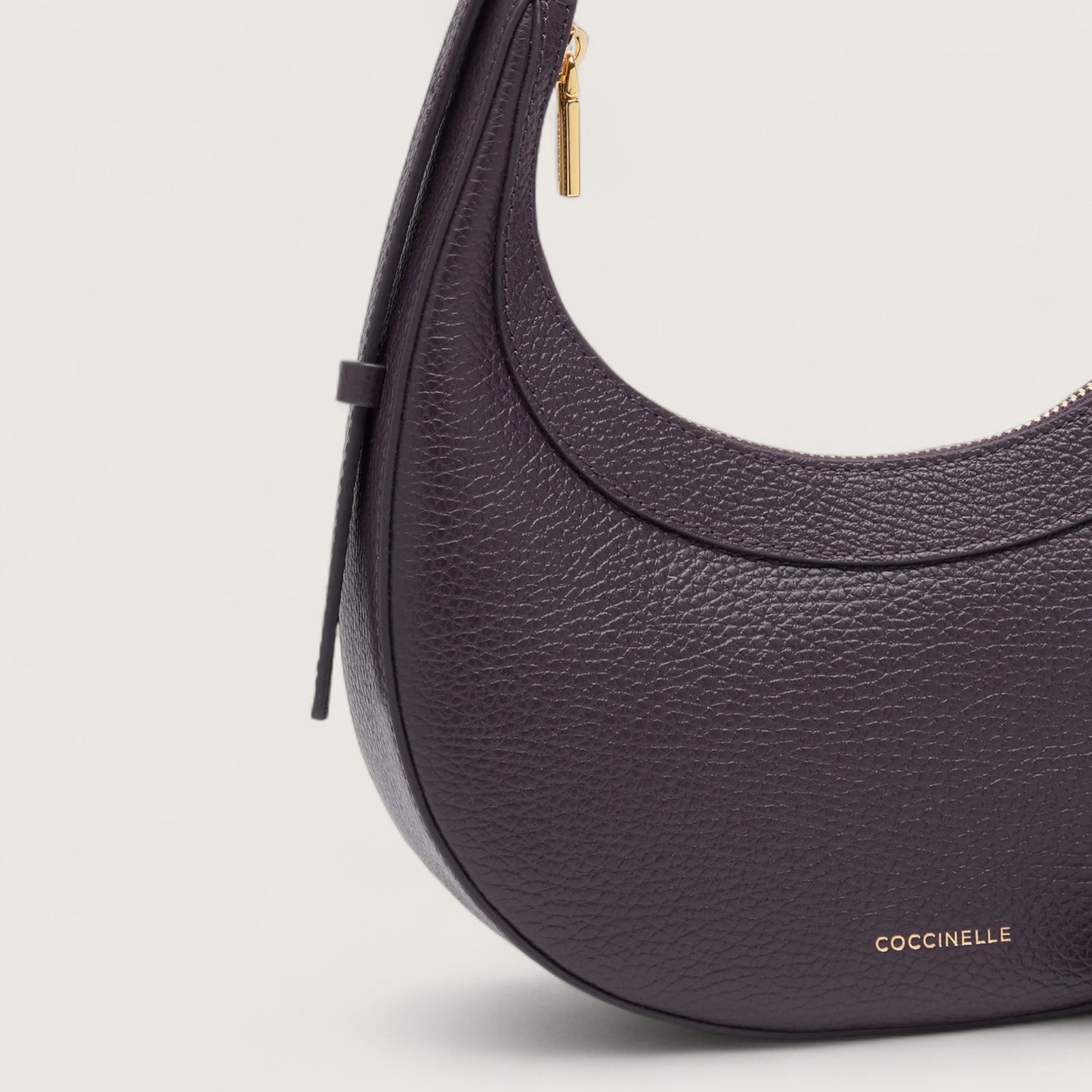 Сумка Coccinelle Whisper E5 PIP 53 01 01 V87