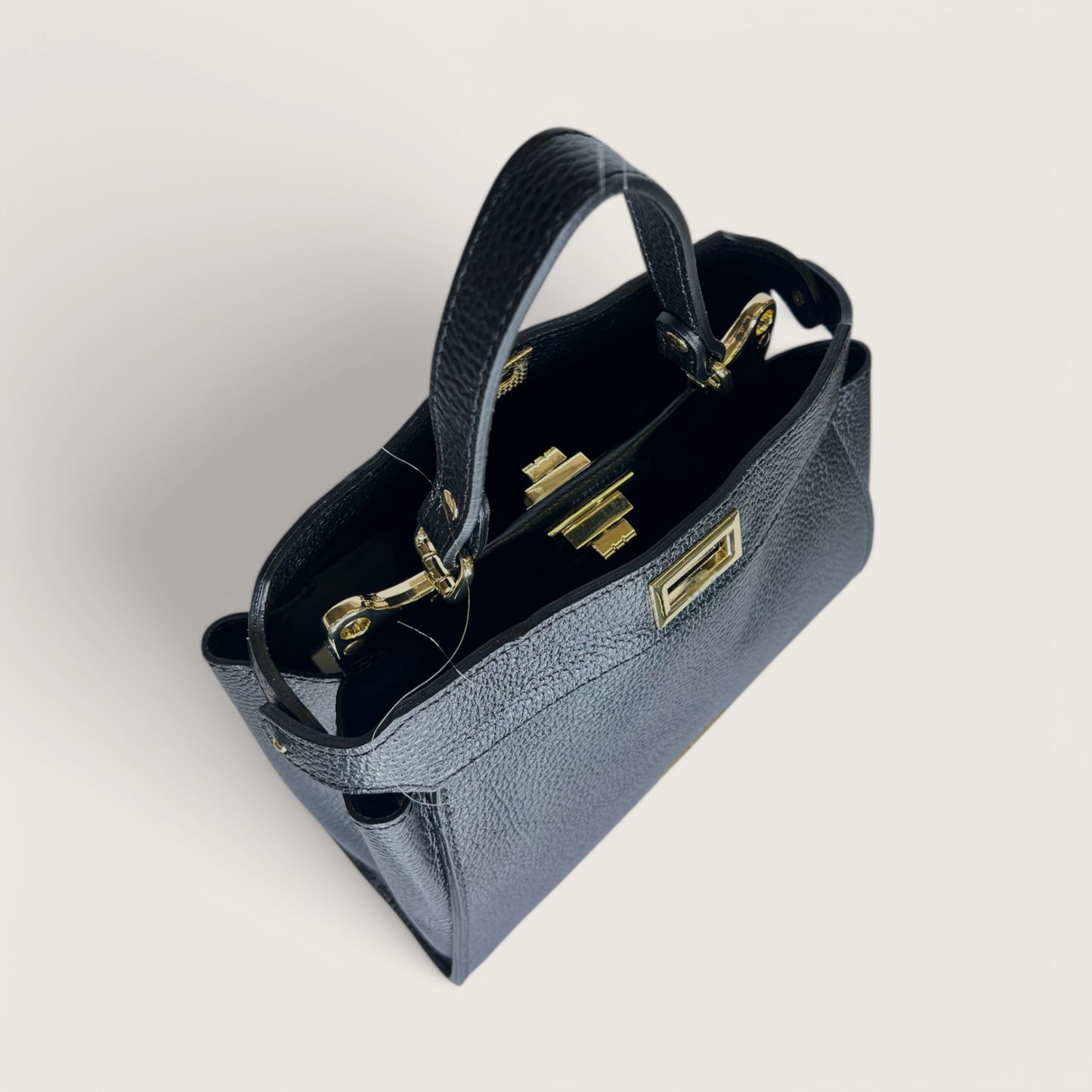Сумка Piumelli Sharon M Bag, D28 Black