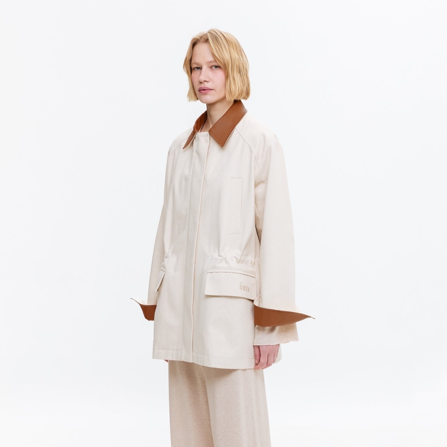 Куртка Iambrand джинсова молочна