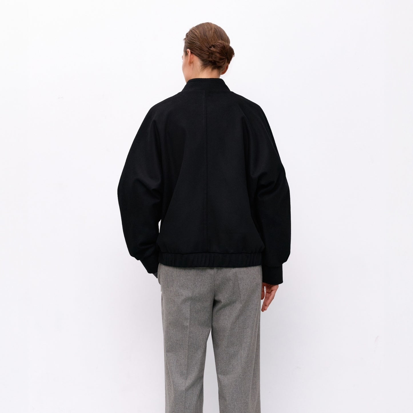 Бомбер Iambrand чорний Ia