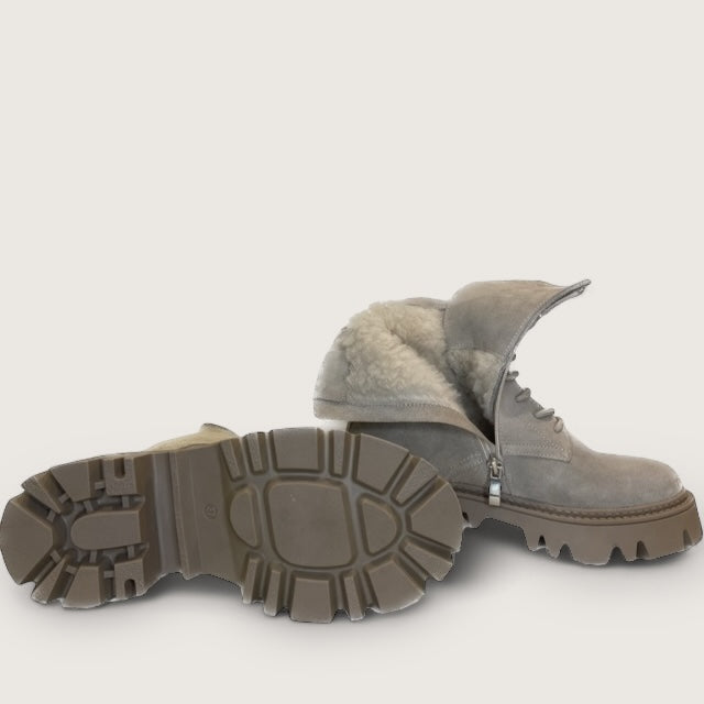 Взуття Etape velor beige fur boots
