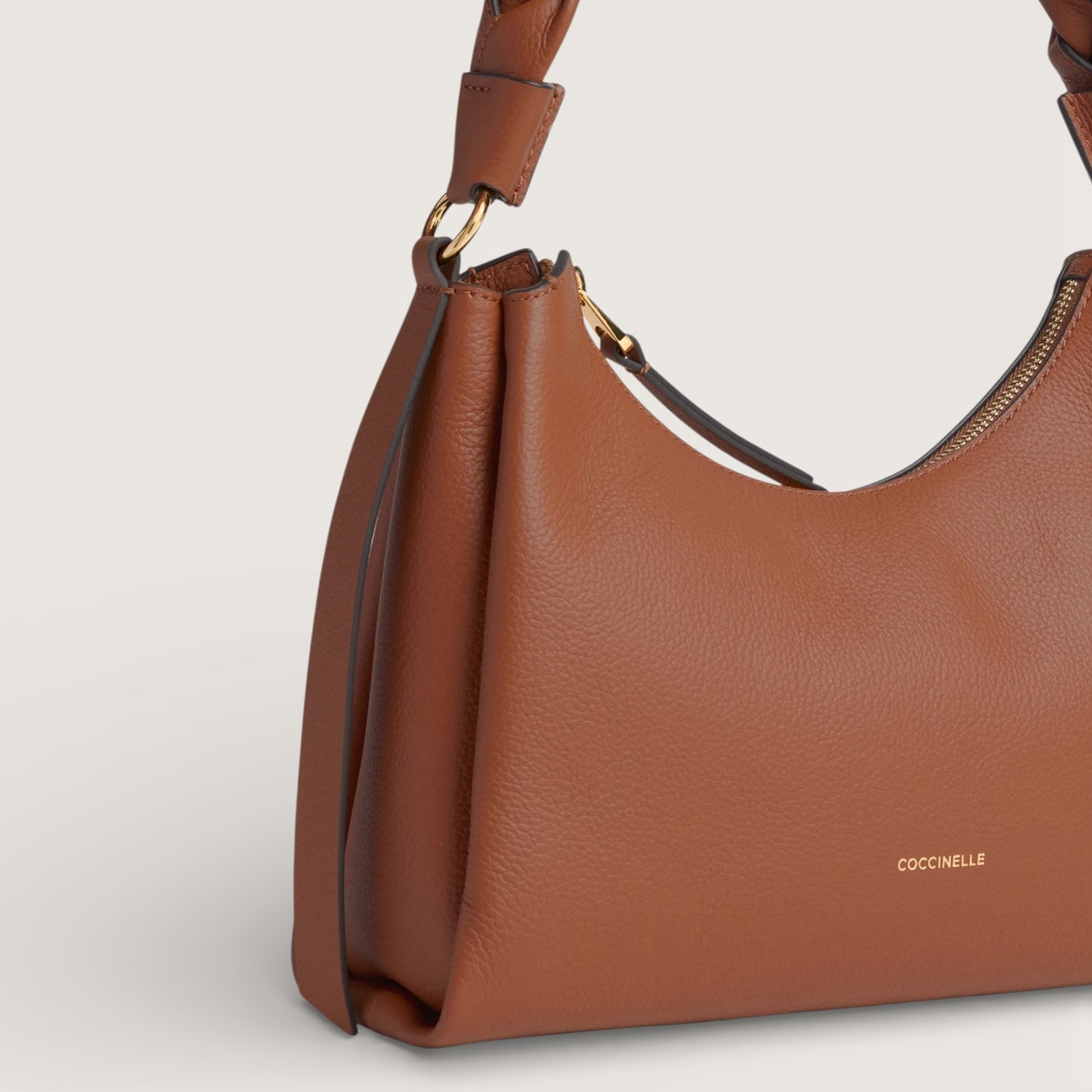Коричнева італійська шкіряна жіноча сумка Coccinelle Boheme Small Grana Double E1 M50 13 03 01 682