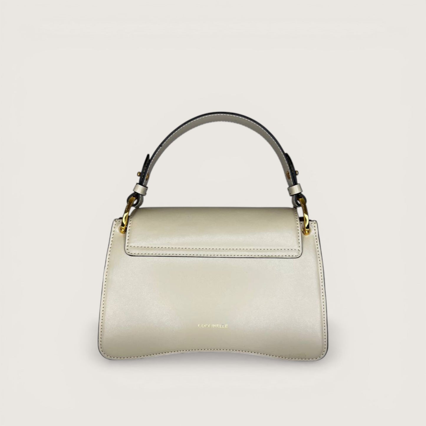 Руда/пісочна італійська шкіряна жіноча сумка Coccinelle C-Me Small Calf E1 U4H 18 02 01 809