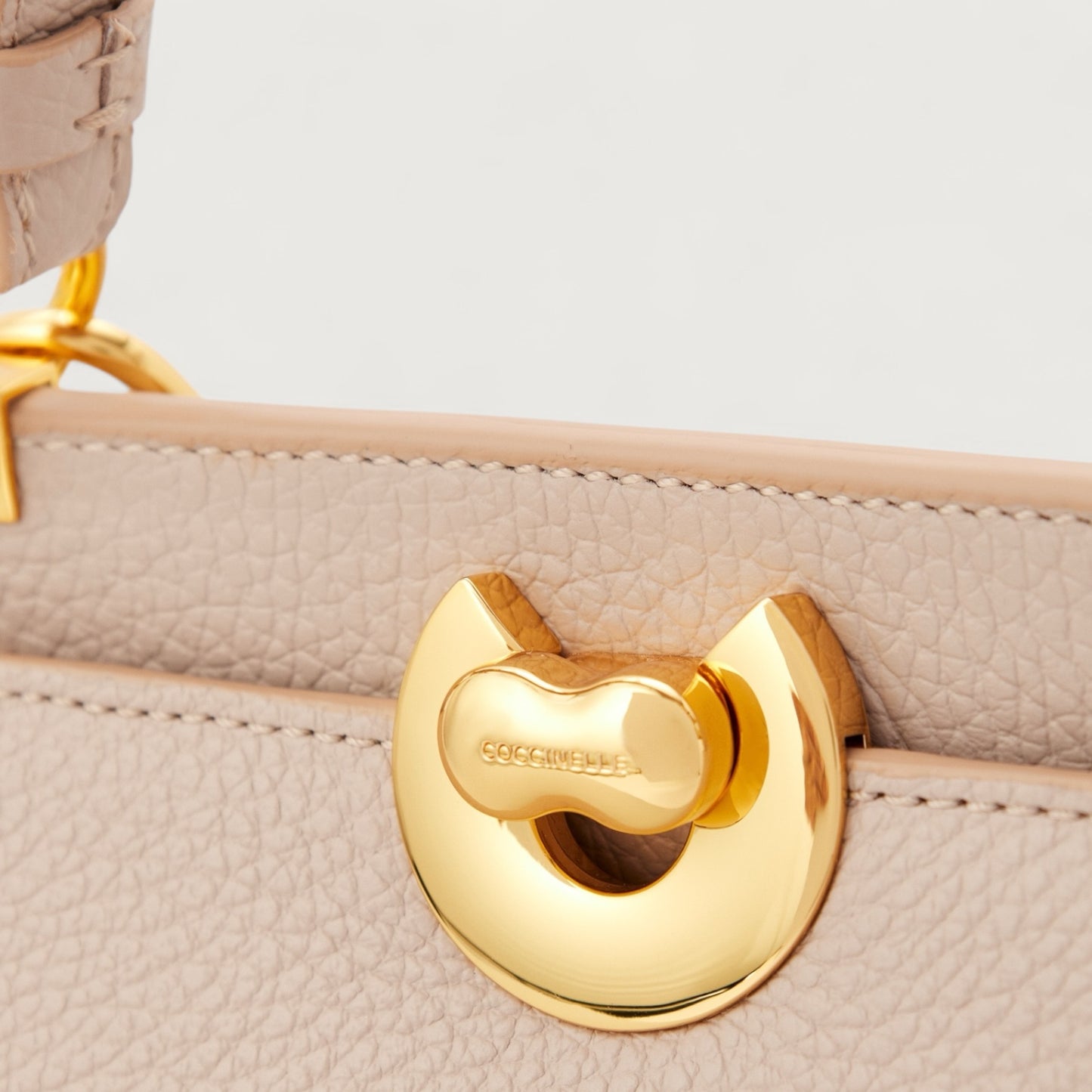 Сумка Coccinelle Binxie E1 P7P 18 03 21 N12