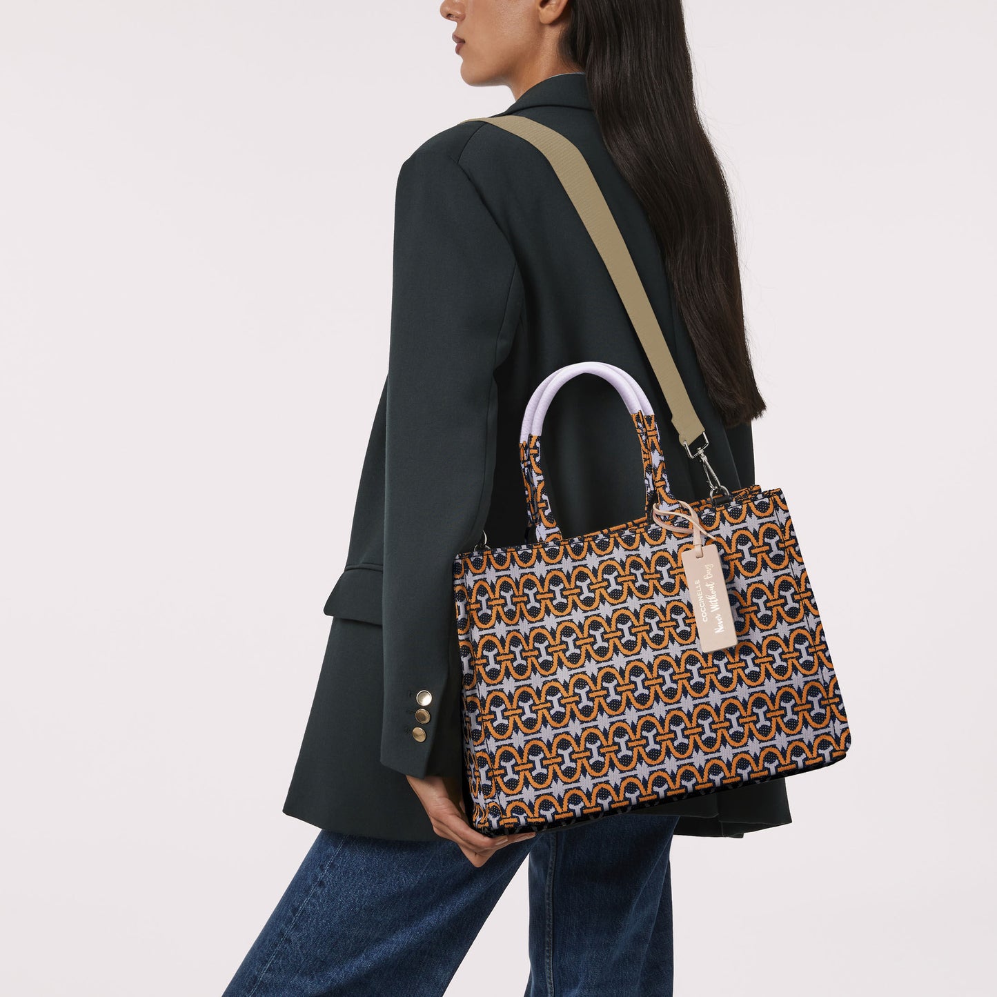 Сумка Coccinelle Never Without Bag Monogra E1 MBD 18 02 01 648