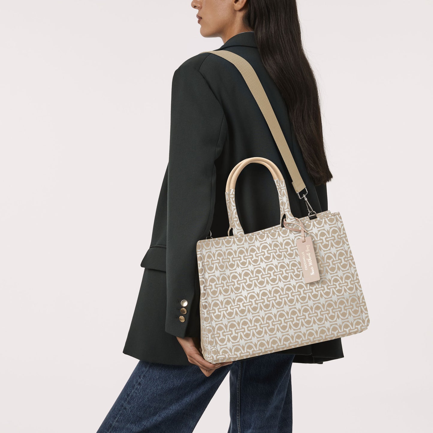 Сумка Coccinelle Never Without Bag Monogra E1 MBD 18 02 01 866