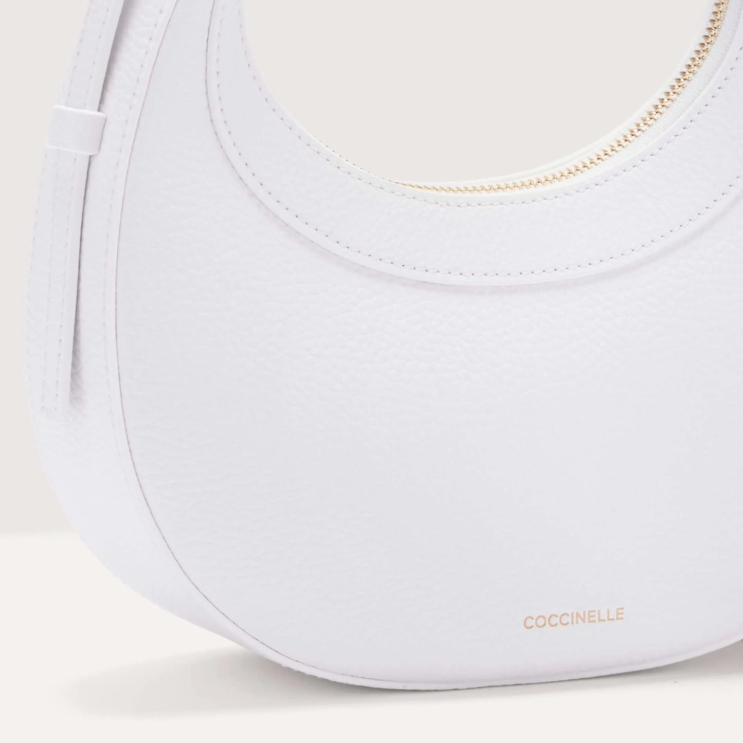 Сумка Coccinelle Whisper E5 PIP 53 01 01 H13
