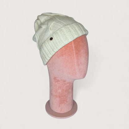 Шапка Butterfly BY LYU 2023.26 pearl