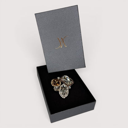 Брошка Vetro Antico AR 009008 white amber leaf
