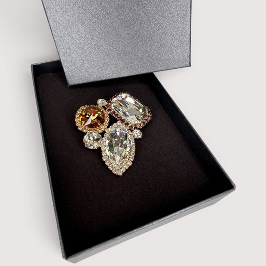 Брошка Vetro Antico AR 009008 white amber leaf