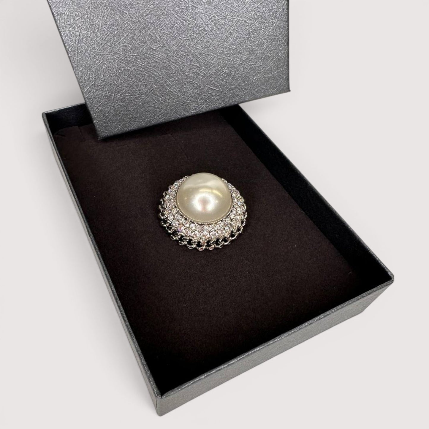 Брошка Vetro Antico AR 070034.62 pearl medalion