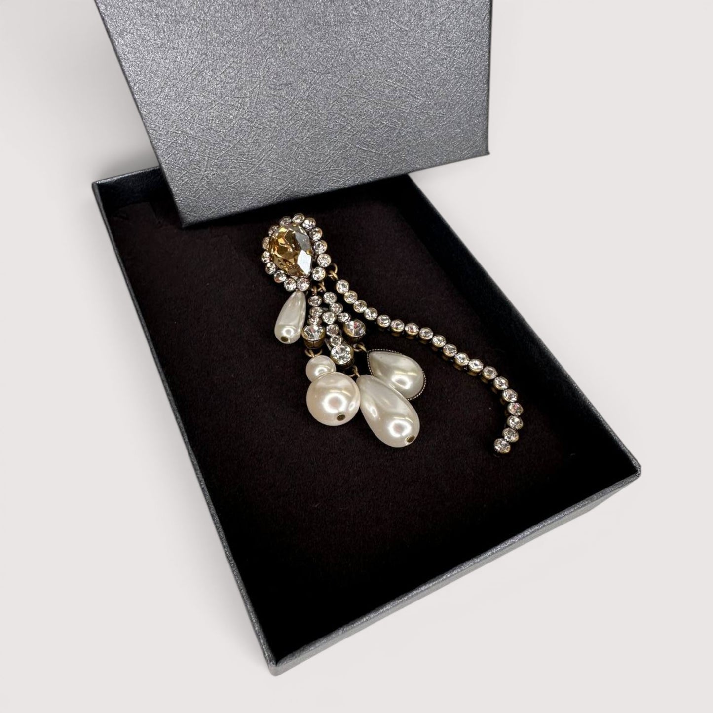 Брошка Vetro Antico AR 070911 pearl pendant