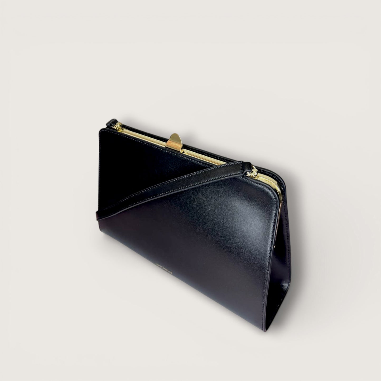 Сумка Coccinelle Liv Calf E1 UR8 12 01 01 001