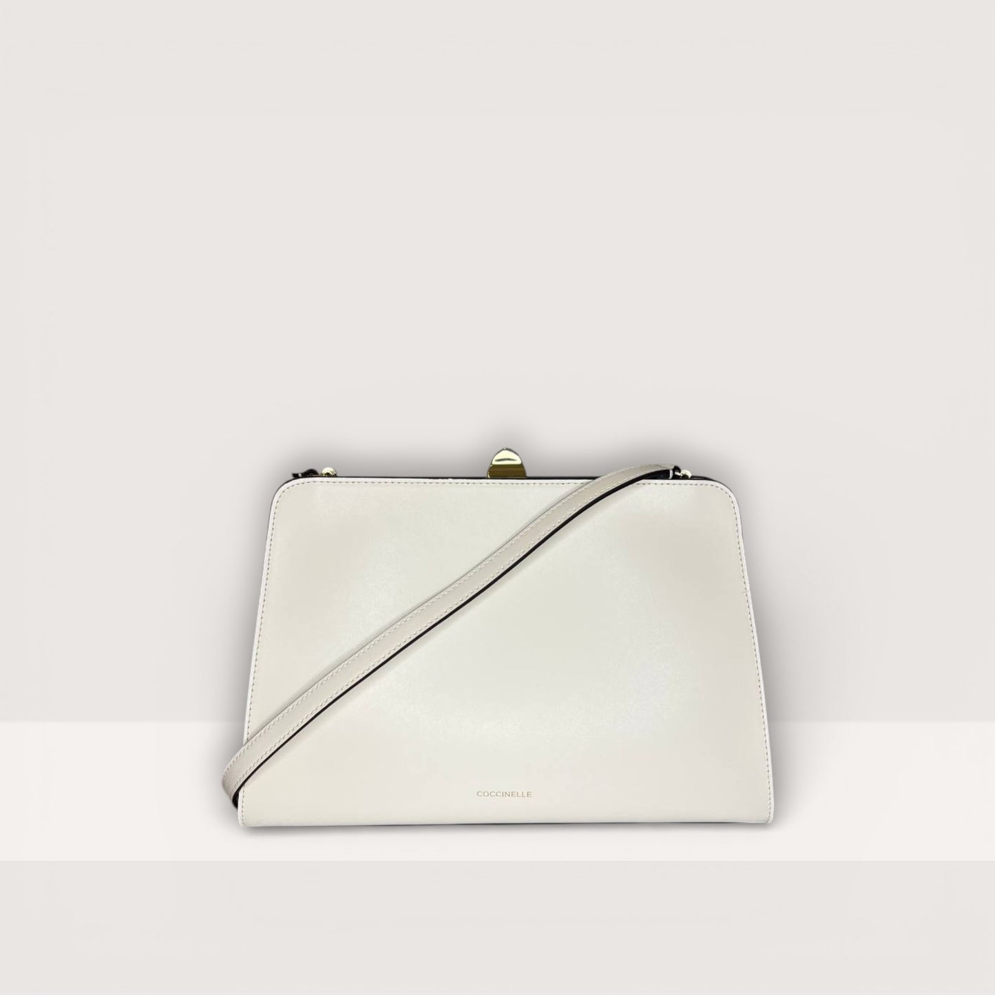 Сумка Coccinelle Liv Calf E1 UR8 12 01 01 N17