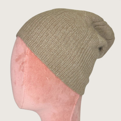 Шапка Butterfly BY LYU 2025.28 АТ beige cachmere