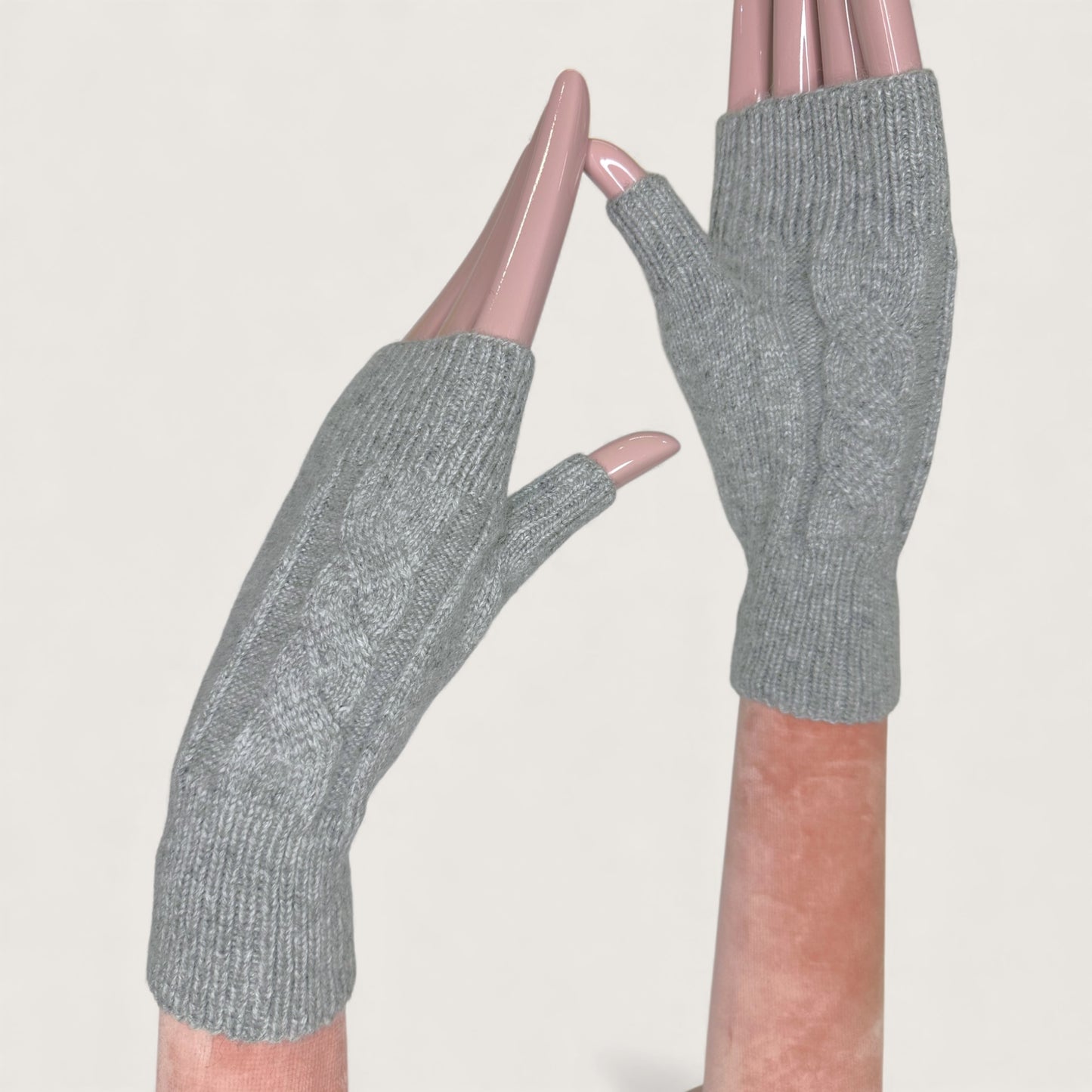 Мітенки Butterfly BY LYU 2025.38 АТ dark grey cachmere