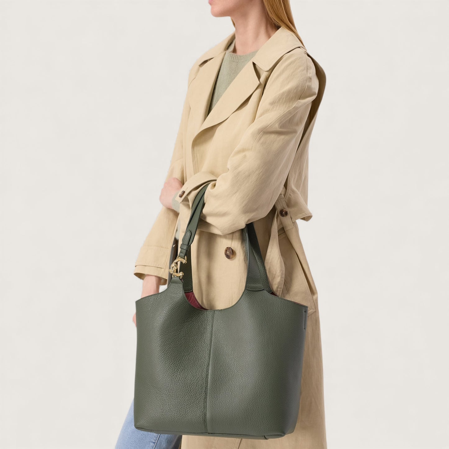 Сумка Coccinelle C-Easy E1 SHA 11 01 01 G28