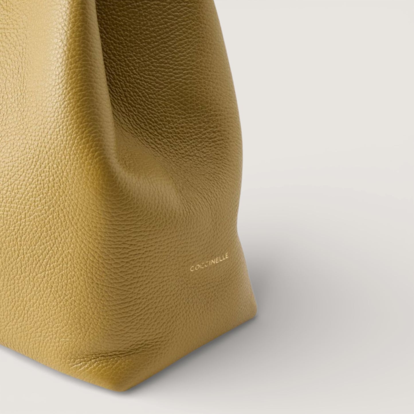 Сумка Coccinelle C-Easy E1 SHA 11 01 01 G43