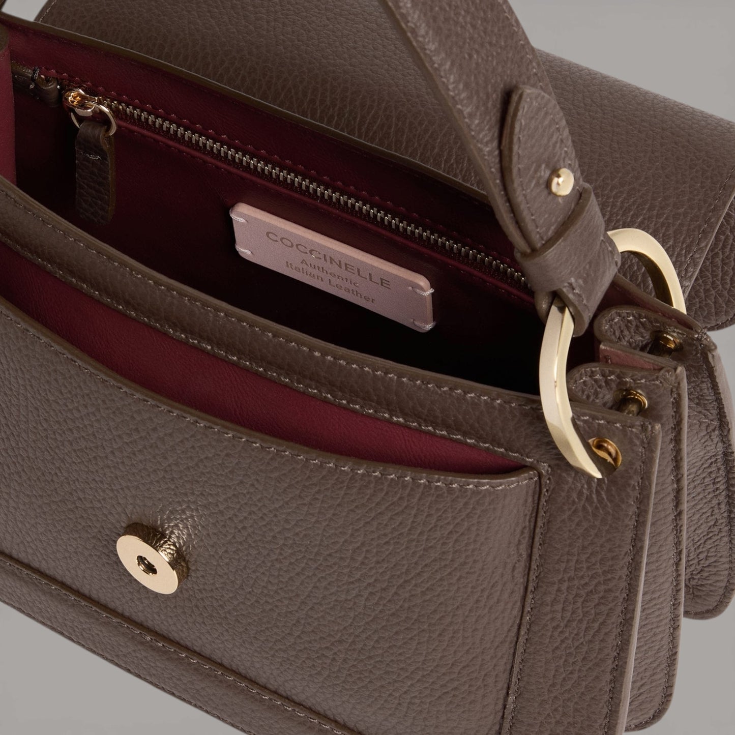 Сумка Coccinelle C-Me E1 SSL 18 02 01 W20