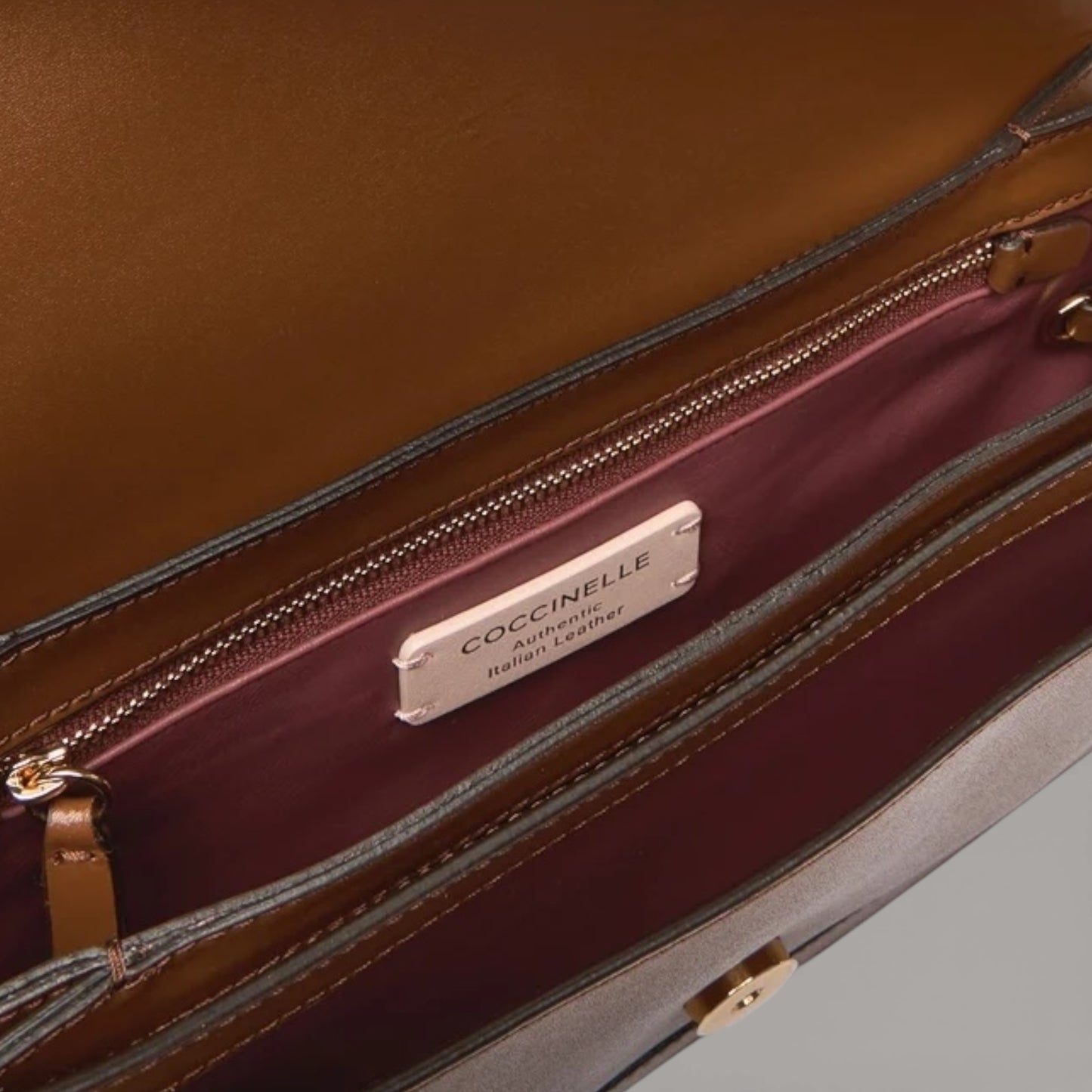 Сумка Coccinelle C-Me Calf E1 SSK 12 03 01 W11