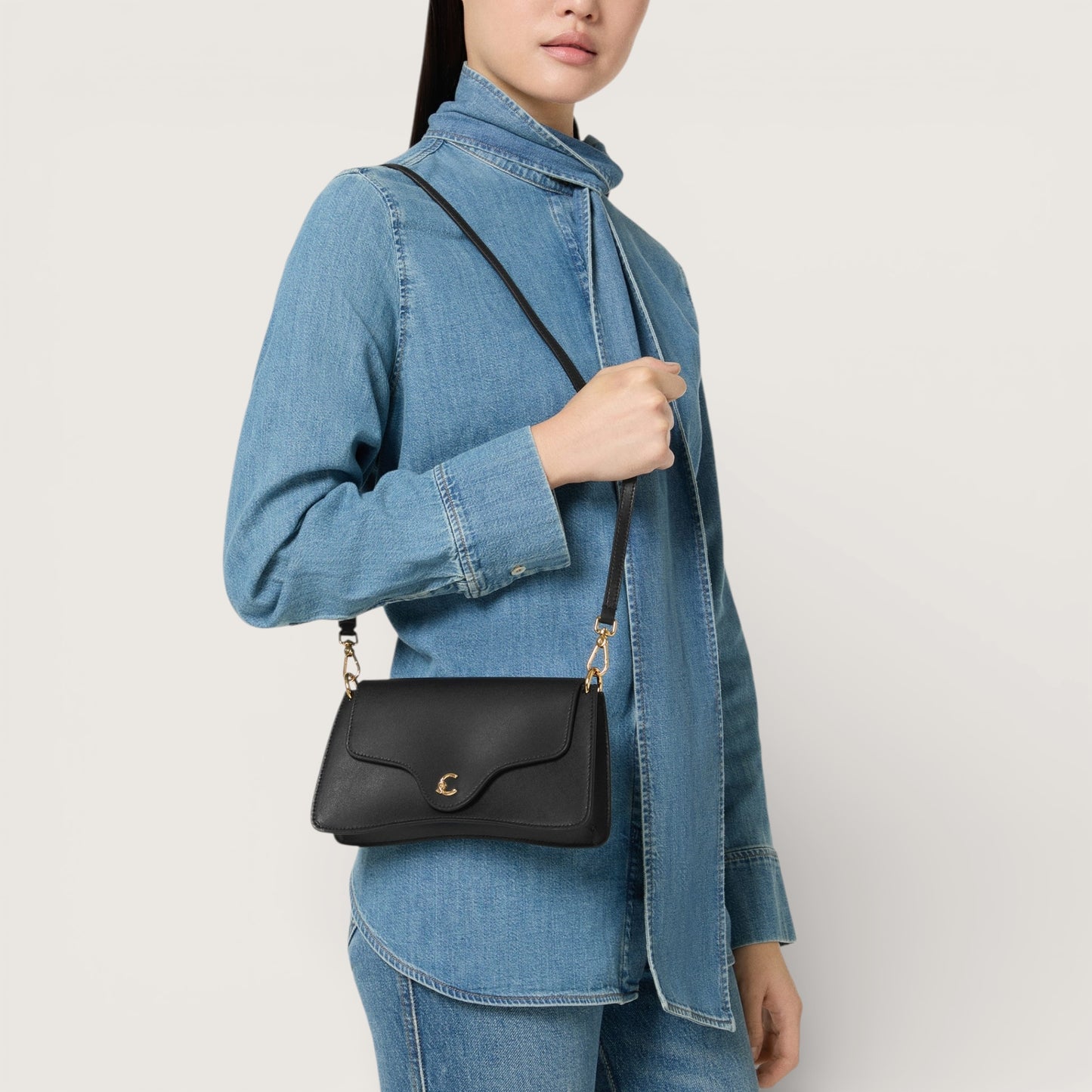 Сумка Coccinelle C-Me Calf E5 SSK 27 01 01 001