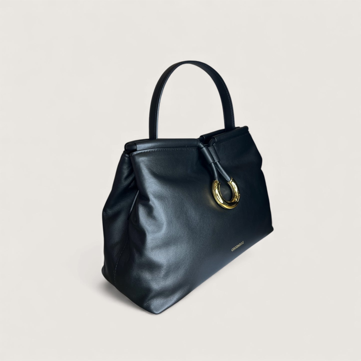 Сумка Coccinelle Lisbet E1 T1F 18 02 01 001