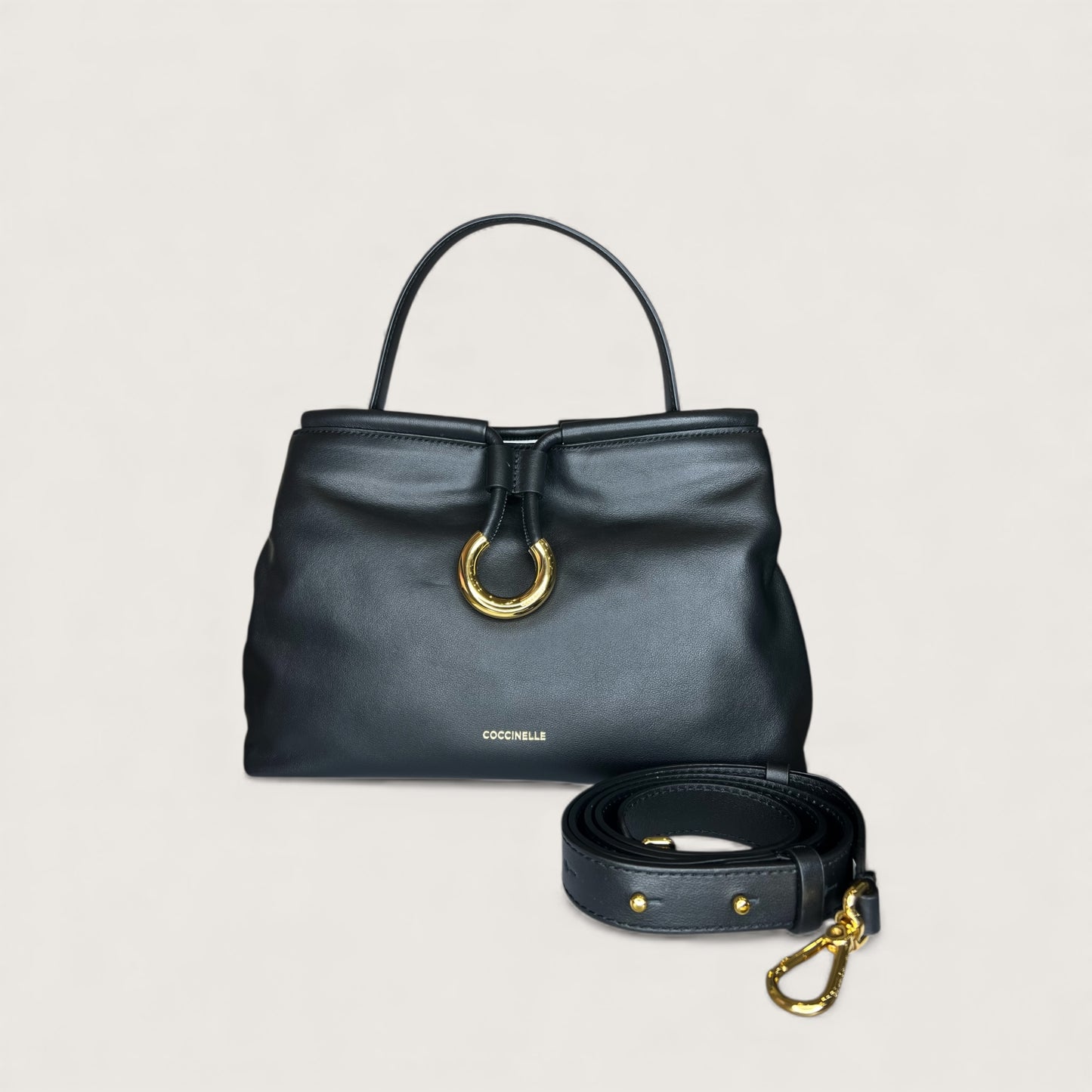 Сумка Coccinelle Lisbet E1 T1F 18 02 01 001