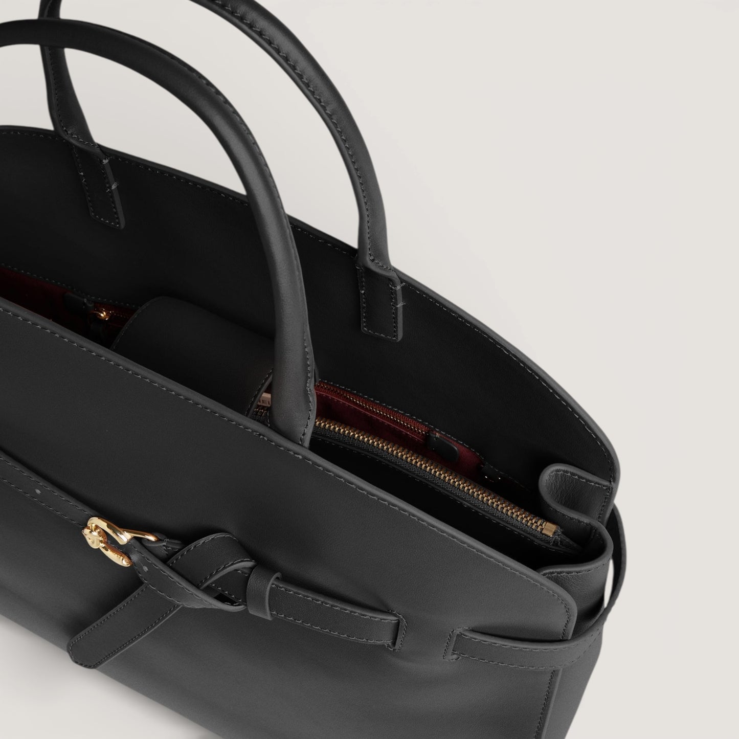 Сумка Coccinelle Sabine E1 TLA 18 01 01 001