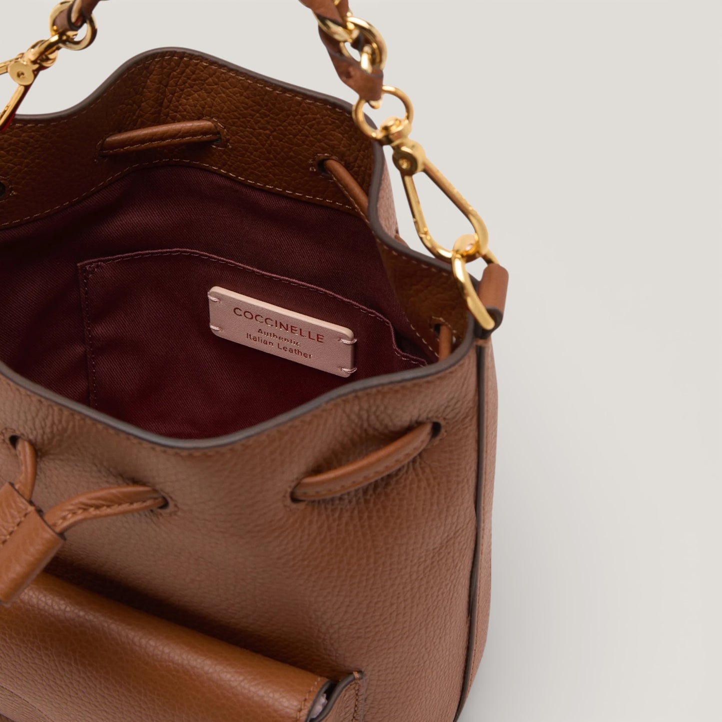 Сумка Coccinelle Beat Generatio E1 TFK 23 03 01 W11