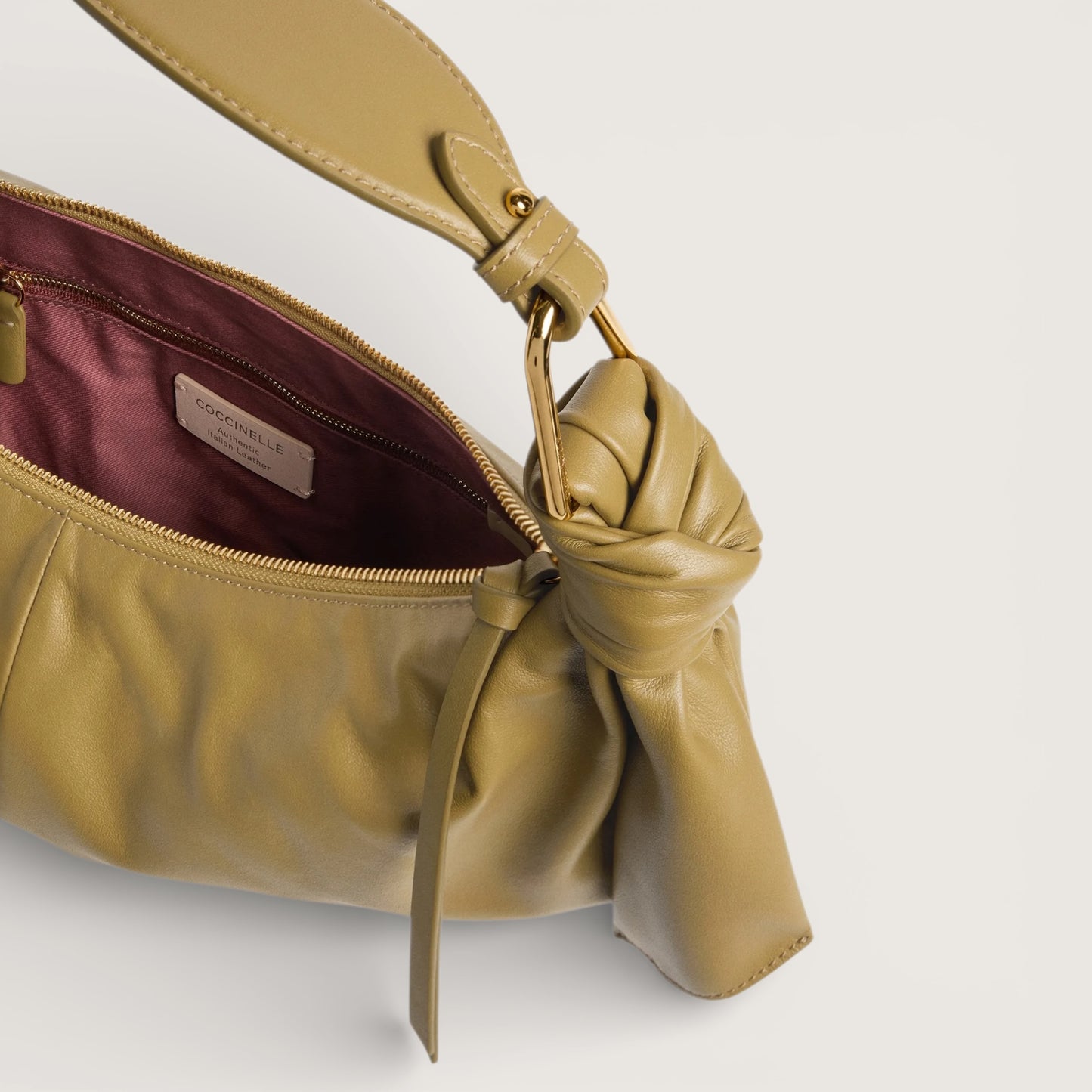 Сумка Coccinelle Furoshiki E1 U1A 13 02 01 G43