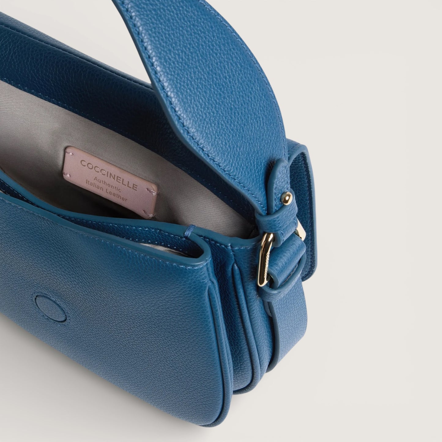 Сумка Coccinelle Mavery E1 U7F 18 02 01 B27