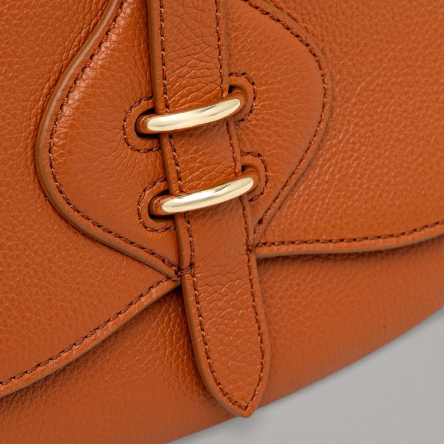 Сумка Coccinelle Mavery E1 U7F 18 02 01 R41