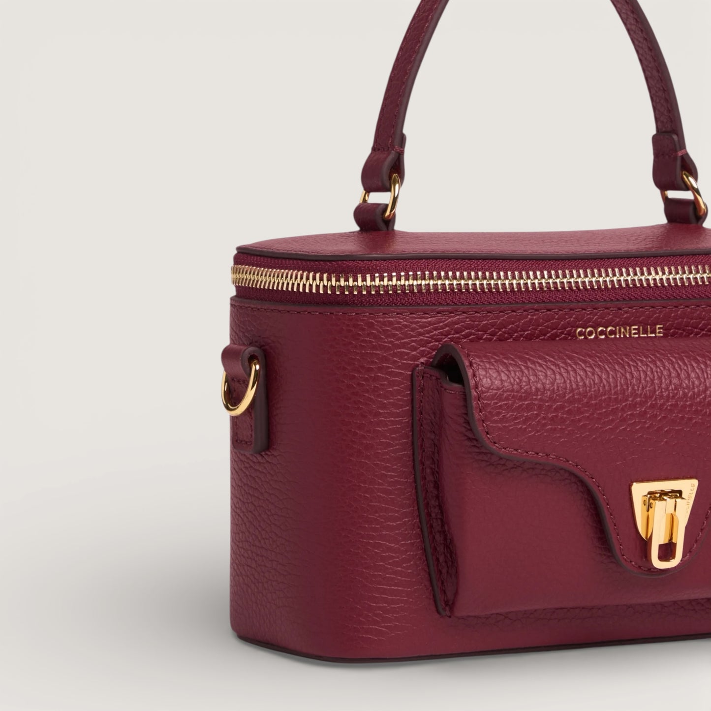 Сумка Coccinelle Beat Generatio E5 TFK 55 01 01 R52