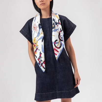 Хустка Coccinelle E7 SKW 38 01 01 M85