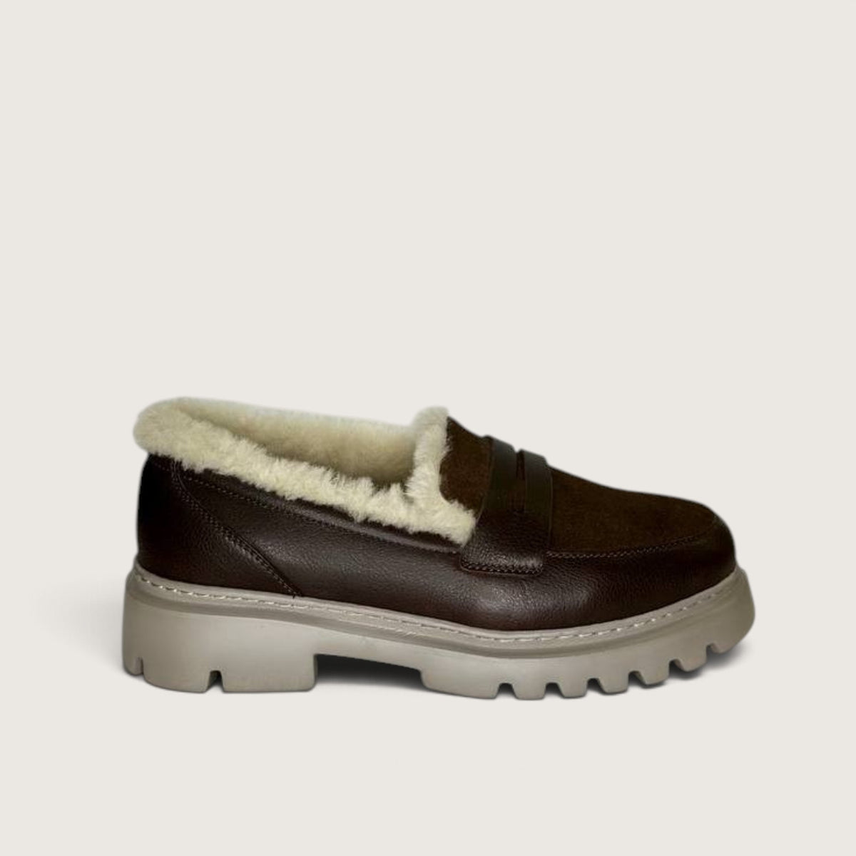 Взуття LA8 FW2603 chocolate/shimmer suede