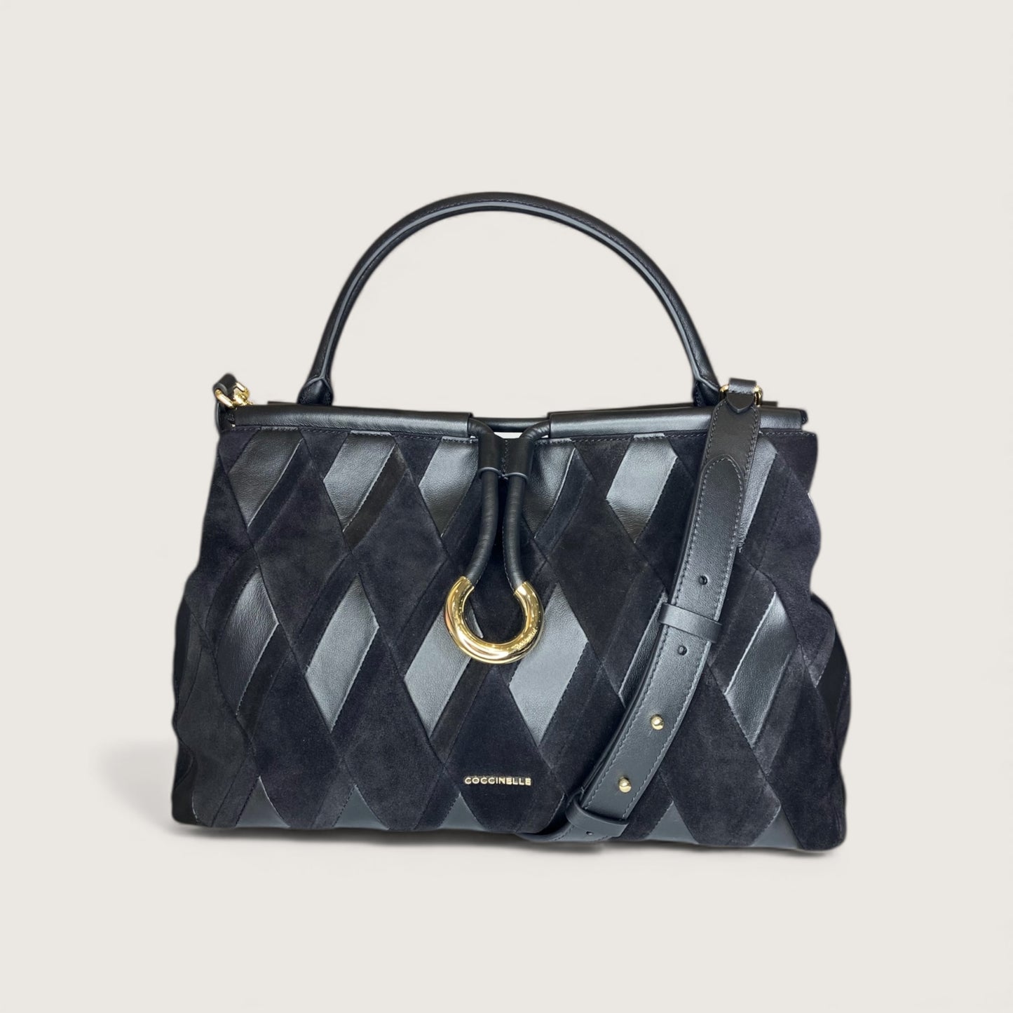 Сумка Coccinelle Lisbet N.G.Patc E1 T1H 18 01 01 001