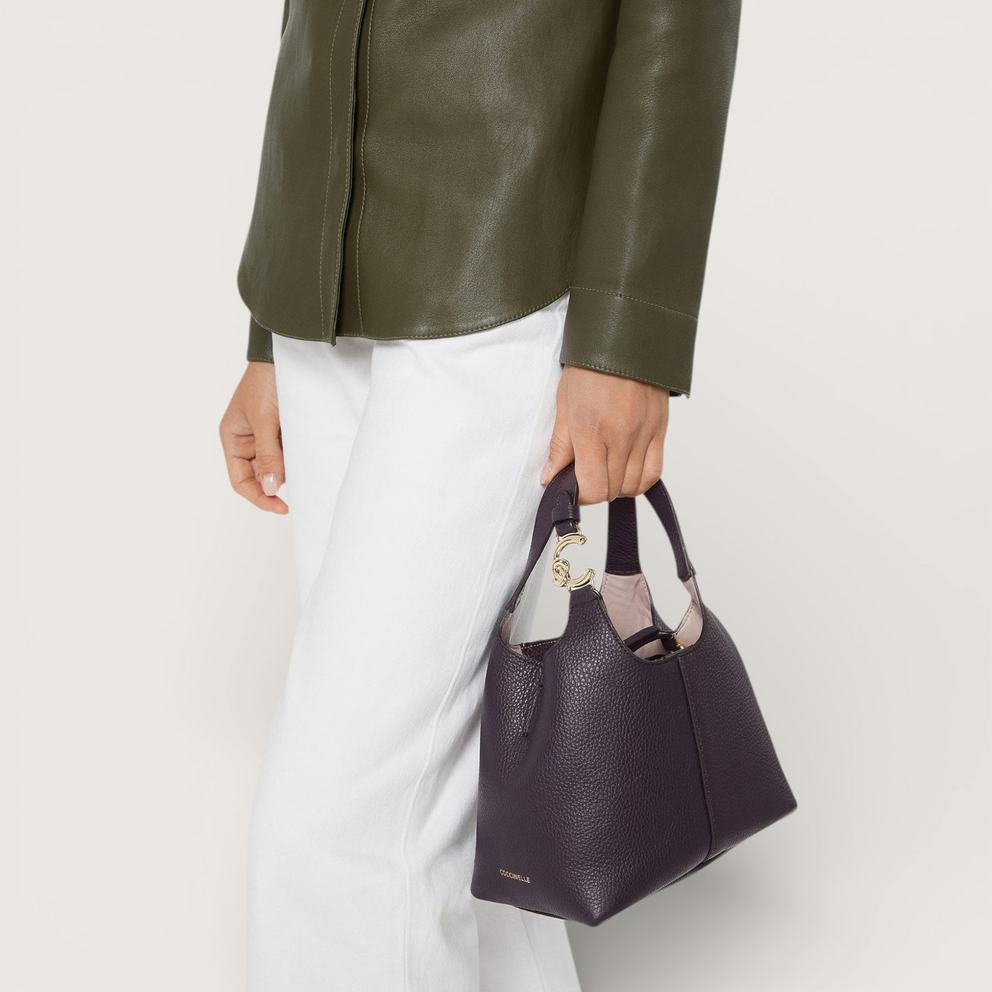 Сумка Coccinelle C-Easy E1 SHA 58 01 01 V87