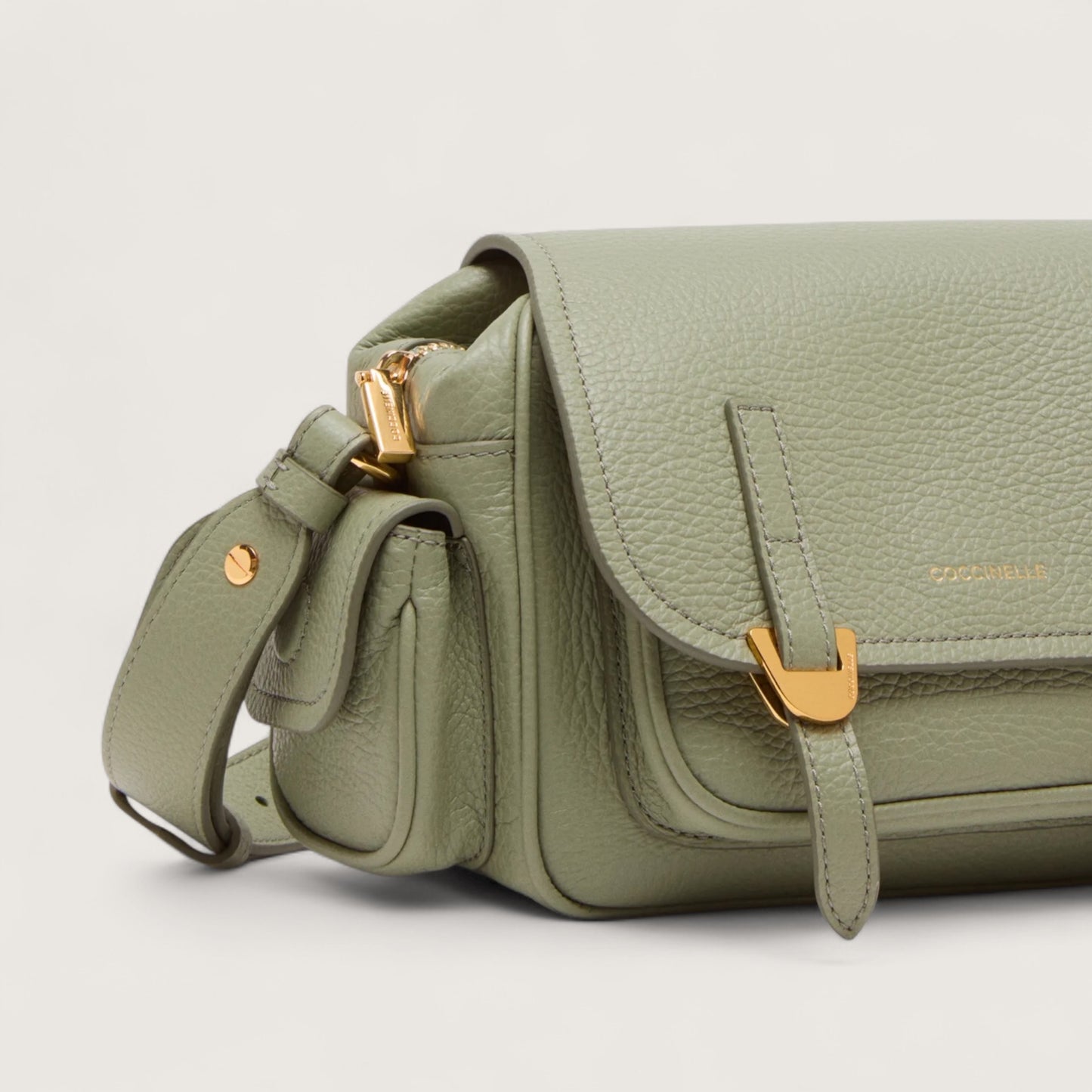 Сумка Coccinelle Campus E1 RFF 15 02 01 G77