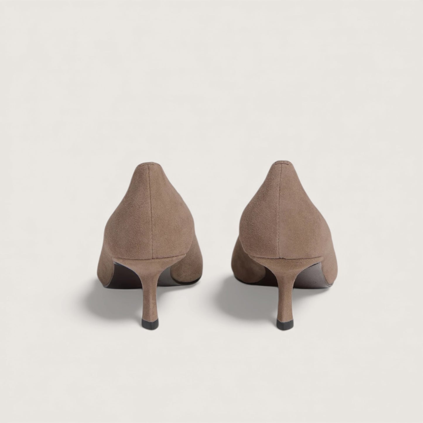 Взуття Coccinelle E4 SB2 13 02 01 N59