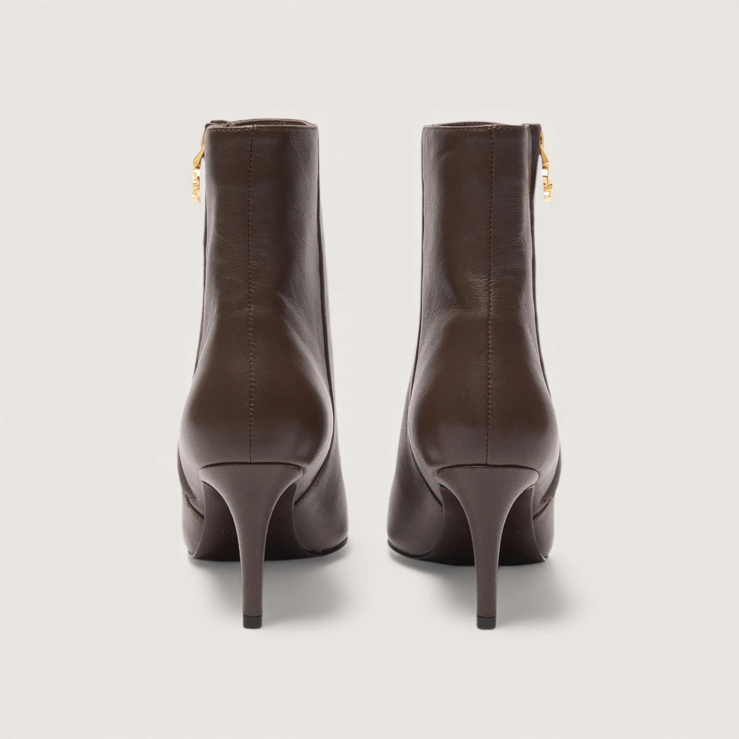 Взуття Coccinelle E4 SB3 11 01 01 W20