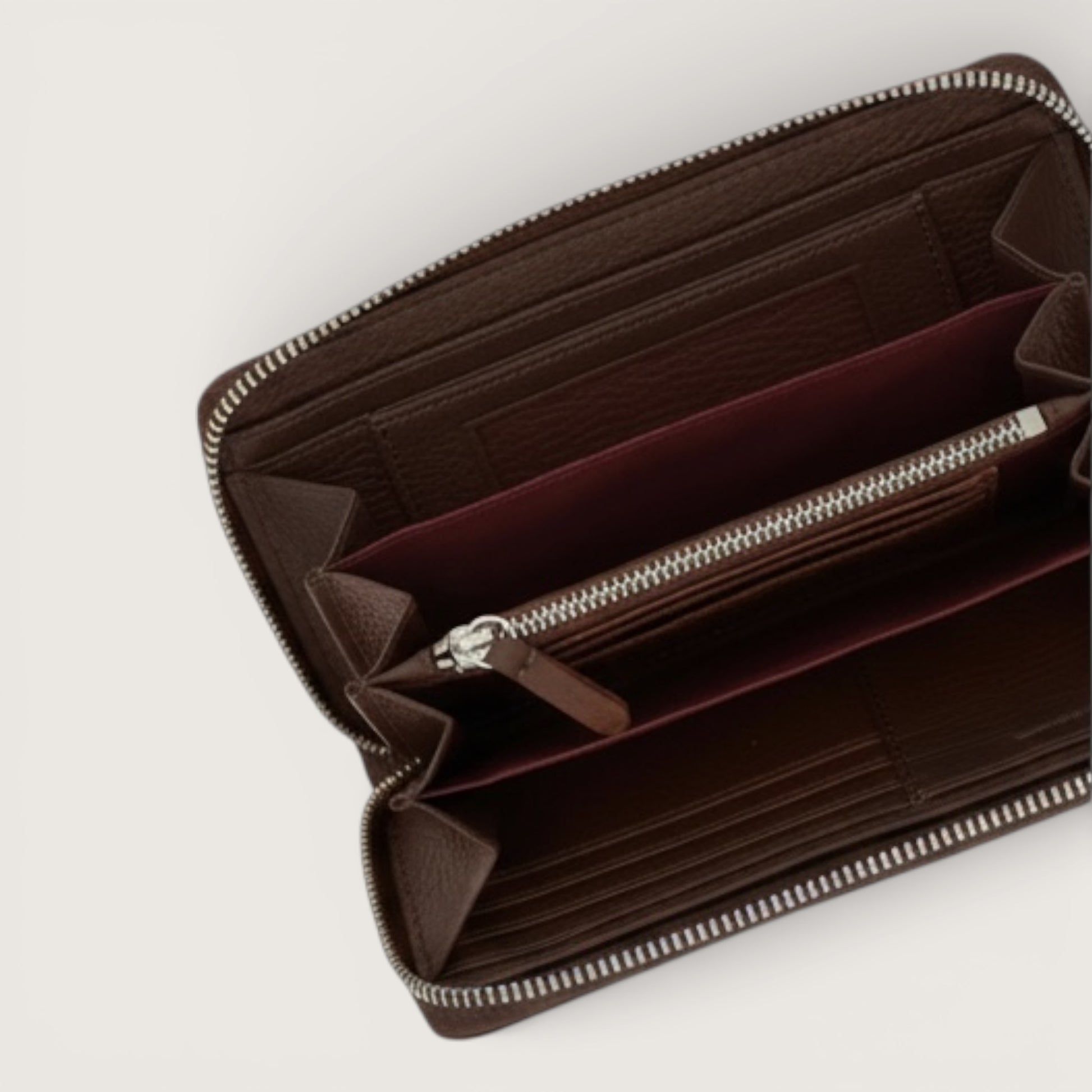 Шоколадний італійський шкіряний жіночий гаманець Coccinelle Metallic Soft E2 MW5 11 32 01 W20