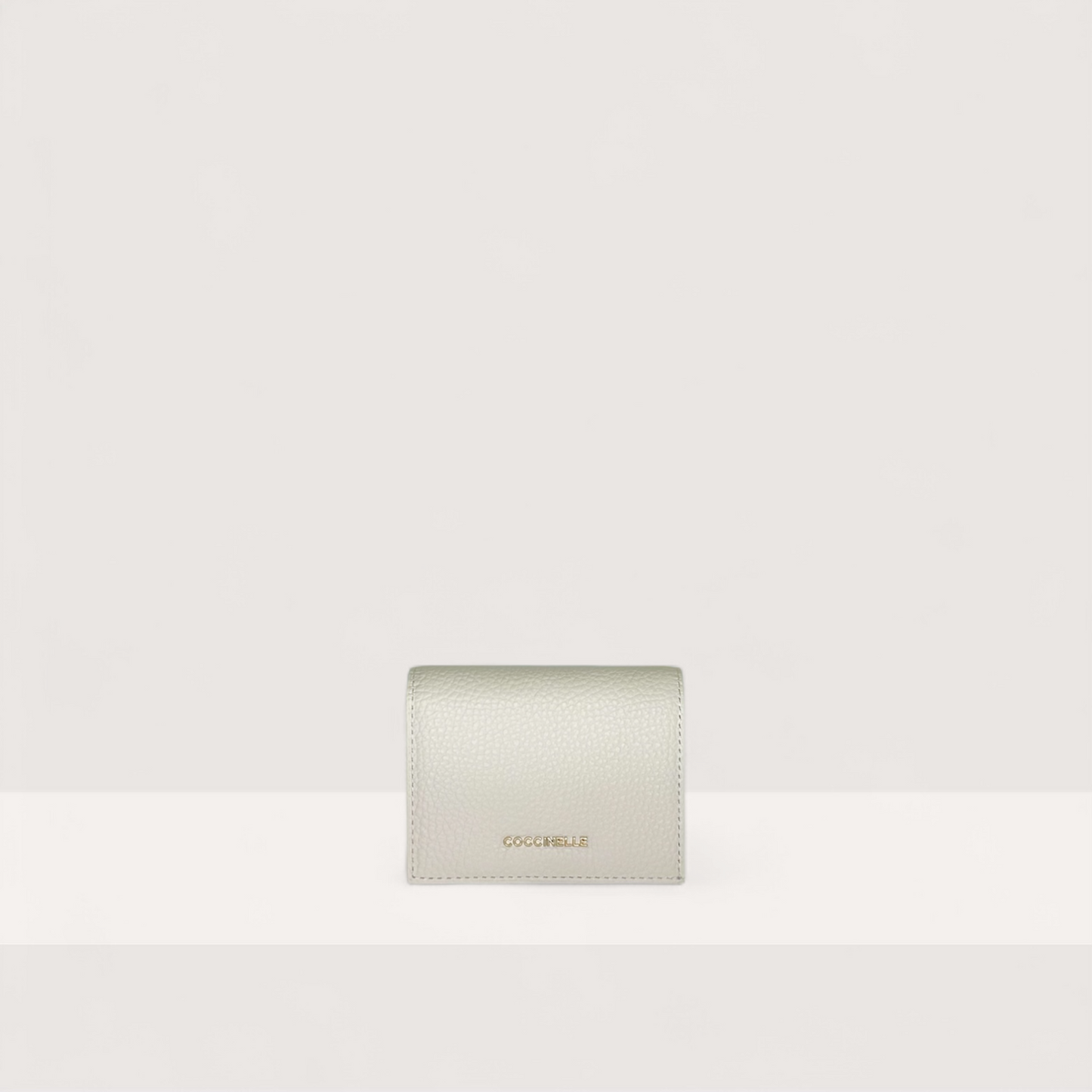 Білий італійський шкіряний жіночий гаманець Coccinelle Metallic Soft E2 MW5 17 21 01 H14