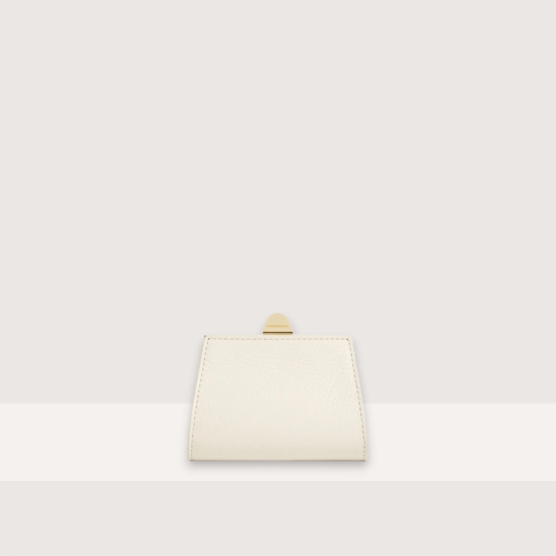 Молочний італійський шкіряний жіночий гаманець Coccinelle Liv Small E2 UR5 19 01 01 N17