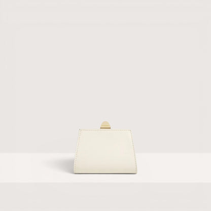 Молочний італійський шкіряний жіночий гаманець Coccinelle Liv Small E2 UR5 19 01 01 N17