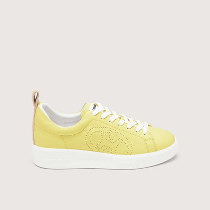 Лимонні італійські шкіряні жіночі кеди Coccinelle Monogram Perforee Sneakers E4 PWT 24 01 01 G61