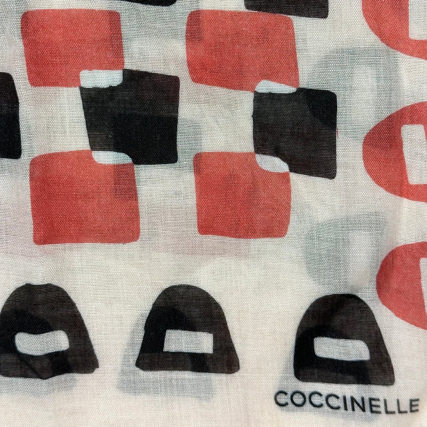 Пудрова італійська вовняна жіноча хустка Coccinelle E7 MYR 33 03 01 M23