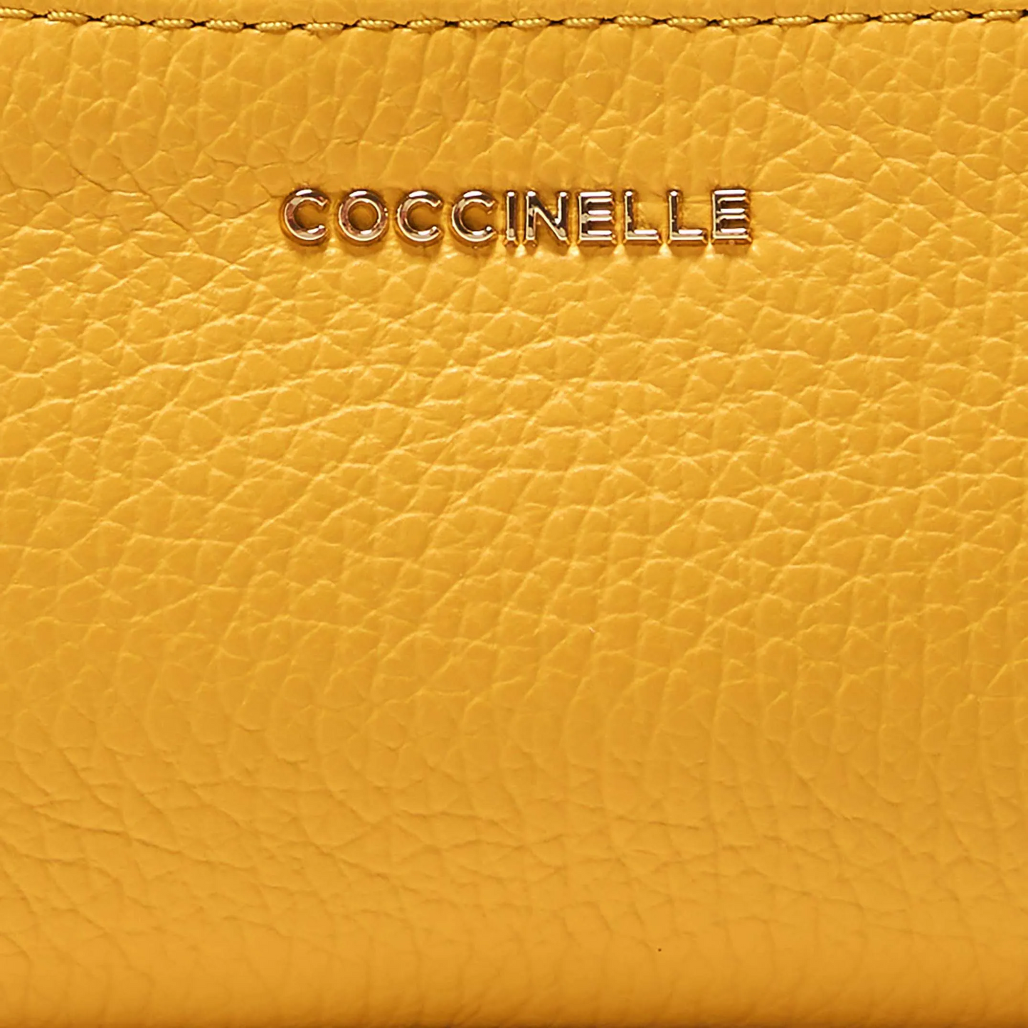 Жовта італійська шкіряна жіноча ключниця Coccinelle Metallic Soft E2 MW5 19 30 01 J19