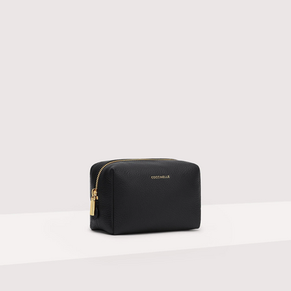 Чорна італійська шкіряна жіноча косметичка Coccinelle Trousse Maxi E5 MT5 25 F7 01 001