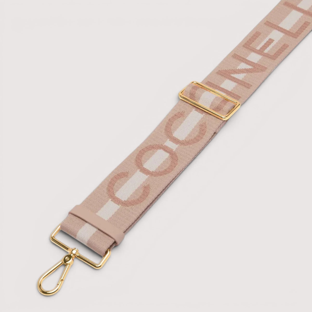 Пудровий італійський жіночий ремінь для сумки Coccinelle Logo E3 Q2A 68 C5 01 997